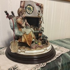 Statuetta lavorata mano usato  Ragalna