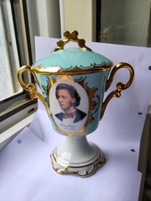 Porzellan vase amphore gebraucht kaufen  Titisee-Neustadt