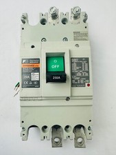 Disjuntor Fuji Electric BW400SAGU-3P250 com interruptor de desconexão BW9N0HA  comprar usado  Enviando para Brazil
