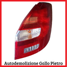 Fanale posteriore destro usato  Taranto