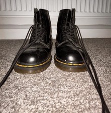 Martens 11822 lace for sale  DORCHESTER