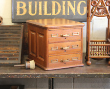 c1900 Antiguo Biblioteca Oficina Gabinete de Madera 3 Cajones Tarjeta de Índice Archivo Plano de Colección segunda mano  Embacar hacia Argentina