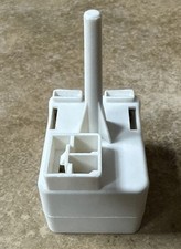 Relé de partida para compressor de geladeira 241707701 241707715 241707705 para Electrolux comprar usado Relé de partida para compressor de geladeira 241707701 241707715 241707705 para Electrolux comprar usado  Enviando para Brazil