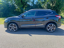2015 nissan qashqai for sale  EASTBOURNE