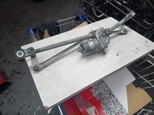 Freelander front wiper for sale  LEEDS