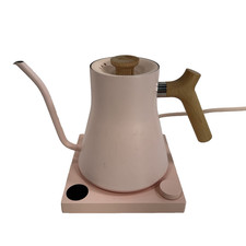 Chaleira elétrica Fellow Stagg ECG cabo de madeira rosa modelo EE01AA1A, usado comprar usado Chaleira elétrica Fellow Stagg ECG cabo de madeira rosa modelo EE01AA1A, usado comprar usado  Enviando para Brazil