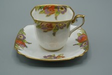 Xícara de café e pires padrão porcelana formato Tudor 760470 tulipa violeta Inglaterra comprar usado  Enviando para Brazil