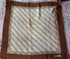 Foulard céline vintage d'occasion  Cambremer