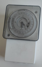 Universal timer hour for sale  SOLIHULL