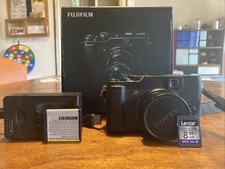 Appareil photo numérique d'occasion  Bugeat