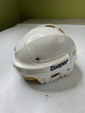 Capacete de hóquei vintage Cooper HH3000S patinação curling branco USADO comprar usado Capacete de hóquei vintage Cooper HH3000S patinação curling branco USADO comprar usado  Enviando para Brazil