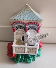 Bird house dove for sale  Longs
