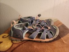 Keen newport girls for sale  Racine