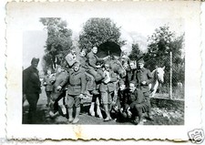 Military men portrait d'occasion  Expédié en Belgium