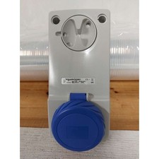 Schneider 82082 presa usato  Italia