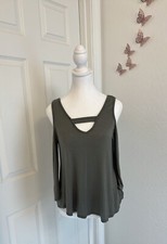 Escova Threads Studio Olive seu ombro fora da parte superior comprar usado  Enviando para Brazil