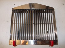 Griglia radiatore rolls usato  Due Carrare