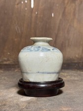 Piccolo vaso blu usato Piccolo vaso blu usato  Santa Marinella