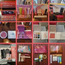 LOTE de maquiagens e bolsas Ipsy.  Pacote grande. Novo em folha! Algumas paletes extra tamanho completo! comprar usado  Enviando para Brazil