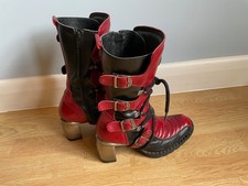 New rock women for sale  CHESTERFIELD