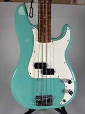 Fender player precision for sale  DUNDEE