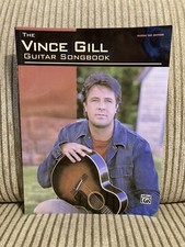 Livro de canções de guitarra The Vince Gill edição de guia de guitarra Alfred raro comprar usado  Enviando para Brazil