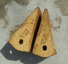 Set bucket teeth for sale  Spalding