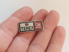 Crachá esmaltado vintage para máquina trator Terex GM General Motors comprar usado  Enviando para Brazil