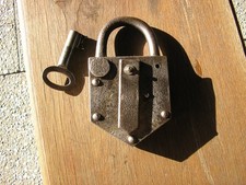 Altes vorhängeschloss funktio gebraucht kaufen  Waldkraiburg