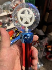 Usado, Varinha de brinquedo bola mágica iluminada para crianças - Luzes e cores giratórias - Presente divertido, ... comprar usado Usado, Varinha de brinquedo bola mágica iluminada para crianças - Luzes e cores giratórias - Presente divertido, ... comprar usado  Enviando para Brazil