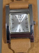 Relógio Guess mostrador tom prata caixa quadrada couro marrom pulseira larga comprar usado  Enviando para Brazil