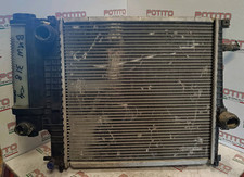 17111247436 radiatore bmw usato  Italia