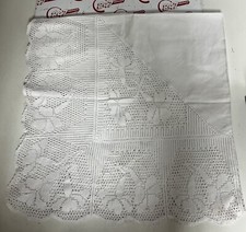 Pretty vintage tablecloth for sale  LEICESTER