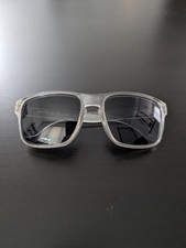 Oakley holbrook 9102 for sale  Grimes