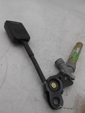 Pretensionneur ceinture gauche d'occasion Pretensionneur ceinture gauche d'occasion  Saint-Juéry