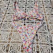 Women lined floral for sale  Laconia