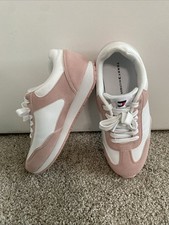Tommy hilfiger shoes for sale  Mount Pleasant