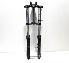 Forcella anteriore piastra usato Forcella anteriore piastra usato  Caivano