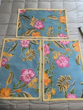 Set market teal for sale  Darien