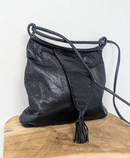 Schwarze ledertasche quaste gebraucht kaufen  Wannweil