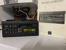 Autoradio stereo clarion d'occasion  Carquefou