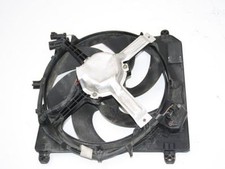 Radiator cooling fan d'occasion  Expédié en Belgium