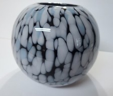 Unique large round for sale  Galax