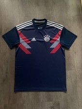 Adidas men bayern for sale  Santa Rosa