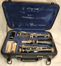 Buffet crampon b12 d'occasion  Expédié en Belgium