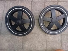 Two maxi cosi for sale  Whittier