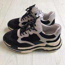 Sneakers scarpe ginnastica usato  Borgo Virgilio