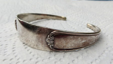 Armreif besteckschmuck versilb gebraucht kaufen Armreif besteckschmuck versilb gebraucht kaufen  Westerkappeln