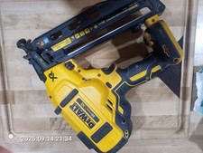 Dcn660 dewalt cordless d'occasion  Expédié en Belgium
