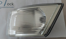 Feu clignotant gauche d'occasion Feu clignotant gauche d'occasion  Saint-Philbert-de-Grand-Lieu